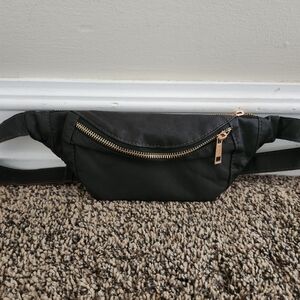 Natural Life Belt Bag